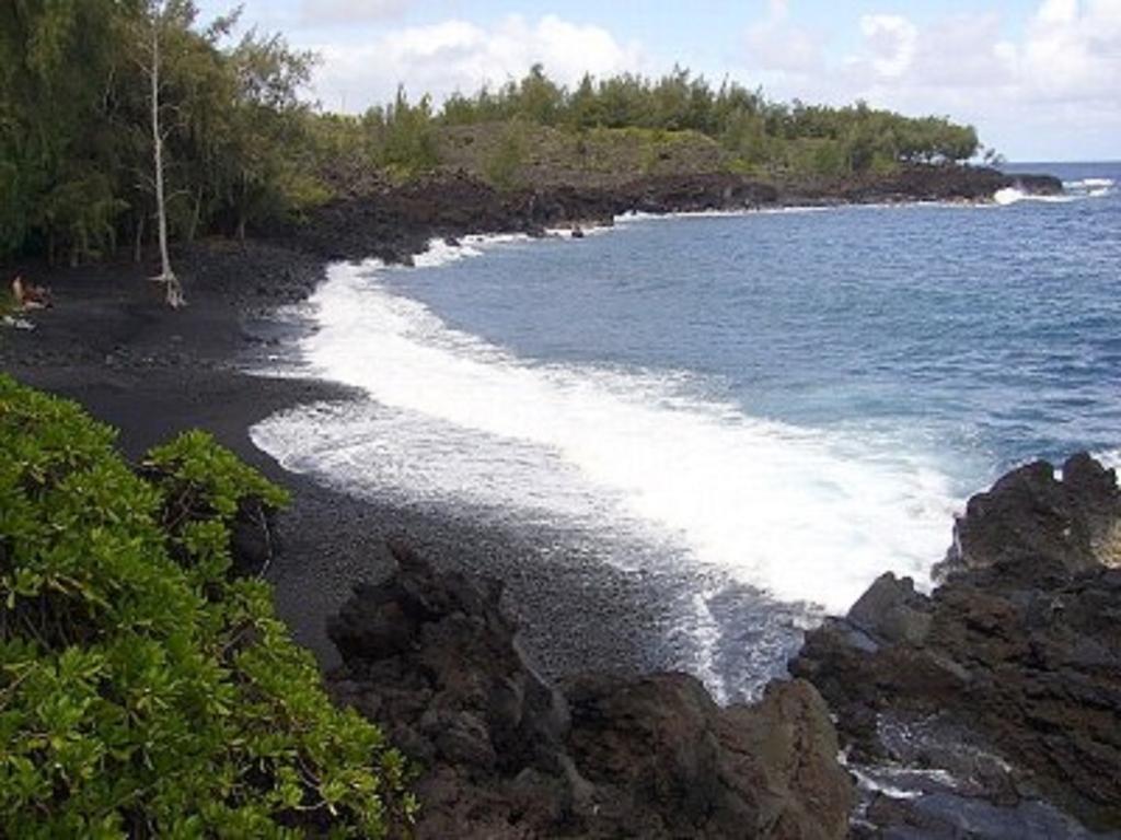 Oceanfront Cottage Near The Kalapana Lava Flows Kehena Экстерьер фото